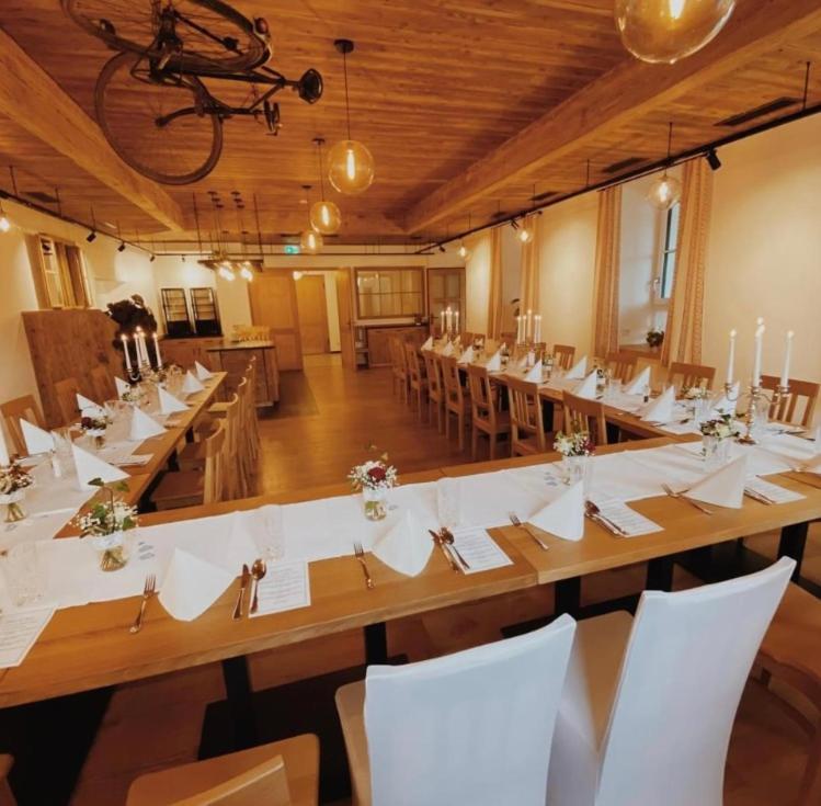 Gasthof & Hotel Bichler Emmering  エクステリア 写真