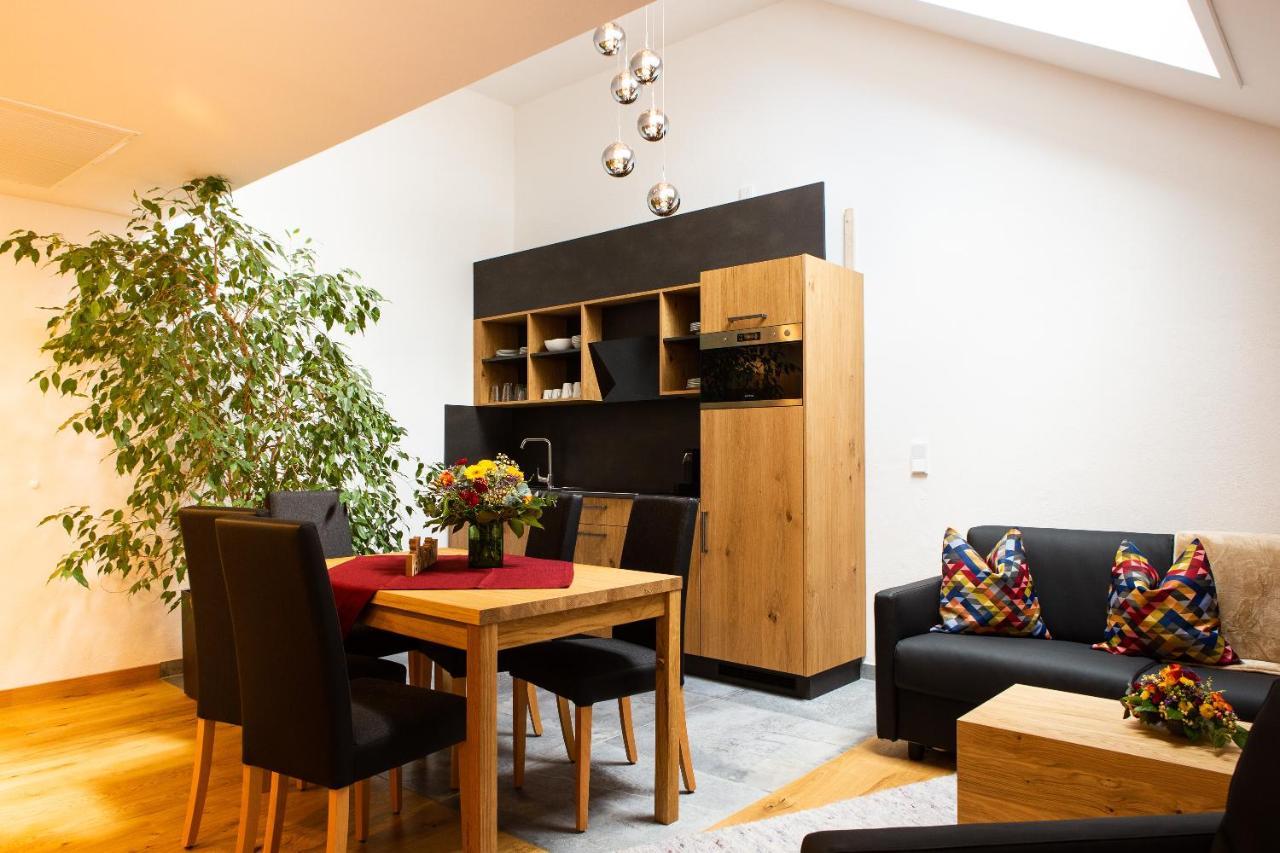 Gasthof & Hotel Bichler Emmering  エクステリア 写真