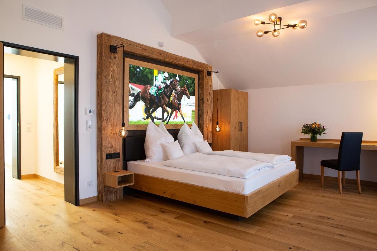 Gasthof & Hotel Bichler Emmering  エクステリア 写真
