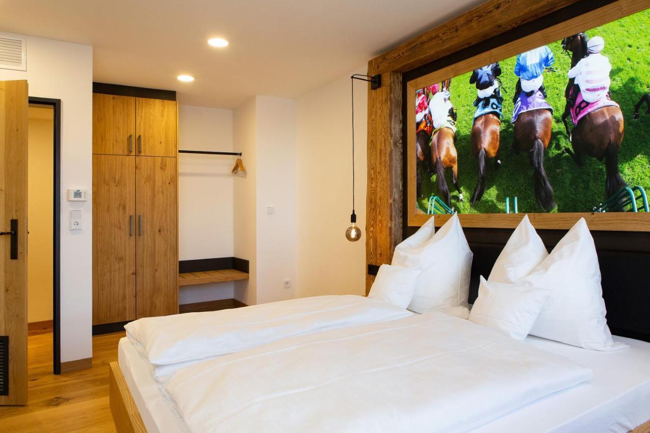 Gasthof & Hotel Bichler Emmering  エクステリア 写真